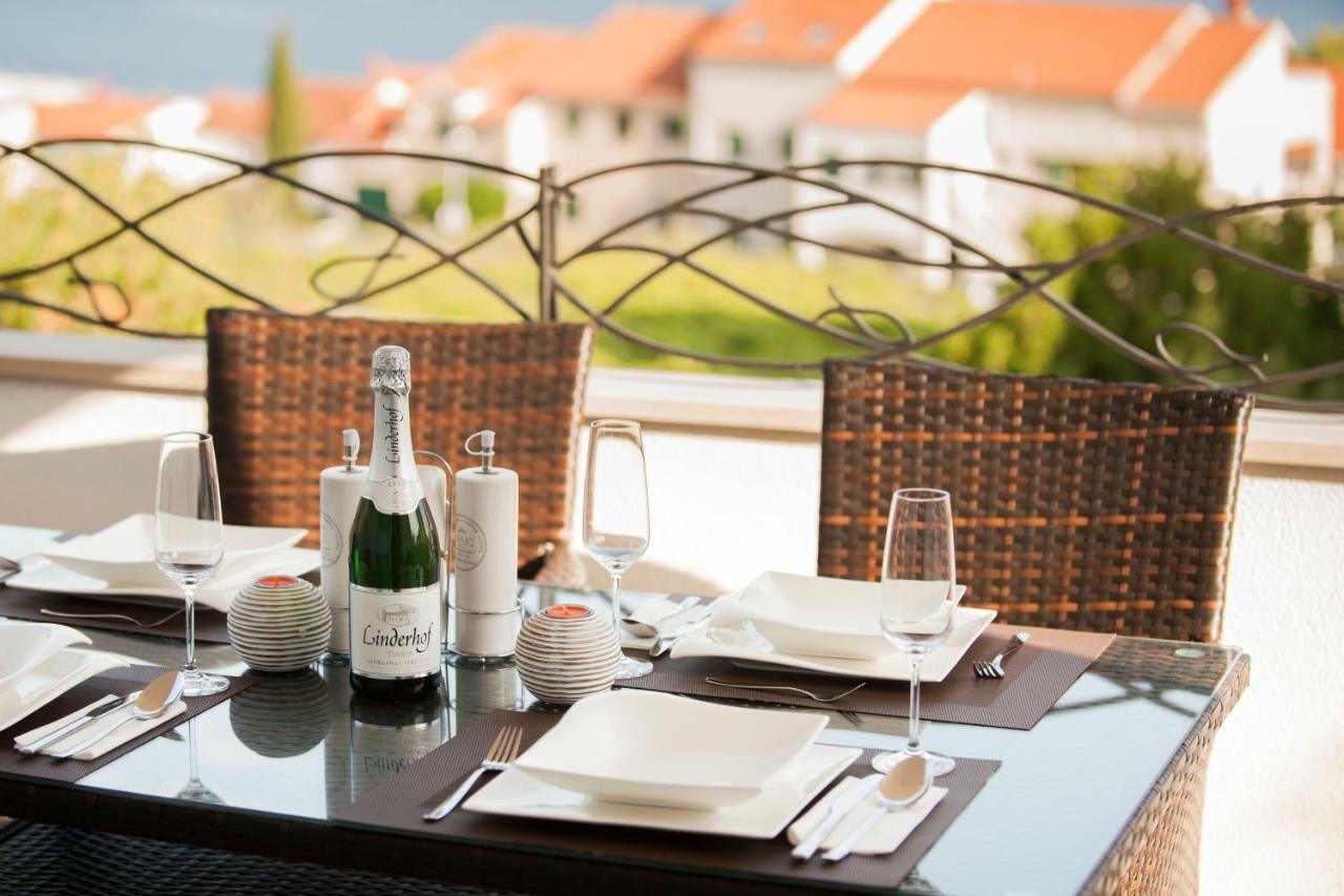 Crystal Sea - Bol - Brac Apartment ภายนอก รูปภาพ